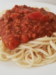 Una foto de Salsa con carne y longaniza
