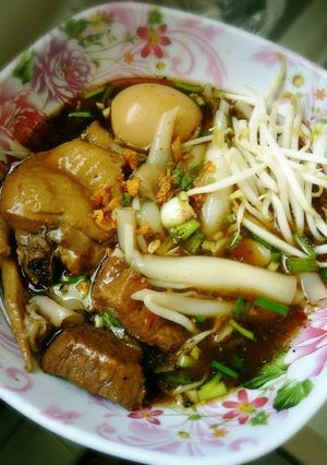 รูปของ ก๋วยจั๊บไก่น้ำข้น