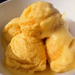 A picture of Mango ice cream.