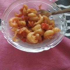 A picture of Macaroni.