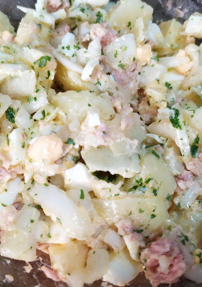 Una foto de Aliño de patatas clásico