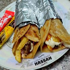 A picture of Seekh kabab wrap 🌯🌯.