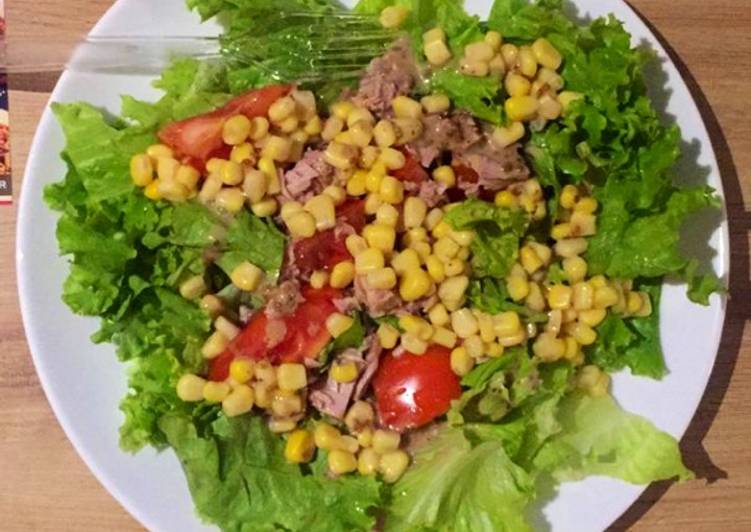 Menu diet kenyang “ salad sayur “