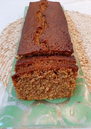 Una foto de Budín integral de naranja y semillas de amapolas