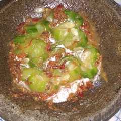รูปของ Sambel kencur oyong