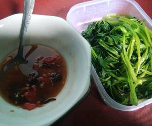 Resep mudah Rujak Kangkung Gurih Mantul