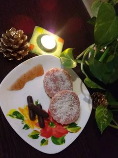 عکسی از دستور دسر توت فرنگی قالبی الی بانو.