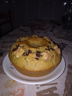Una foto de Bizcocho avena y nueces -Fit