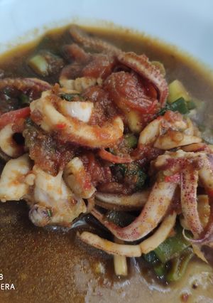 Foto resep Cumi bumbu alakadar (pedas)😎