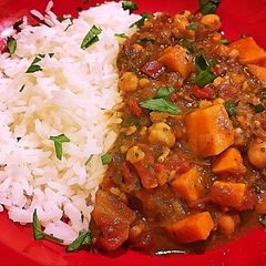 A picture of Chickpea and sweet potato curry.