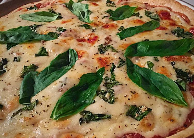 Simple Way to Prepare Speedy Margherita Pizza