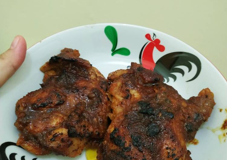 Resep Ayam bakar bumbu rujak yang Bisa Manjain Lidah