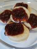 Galletas de mantequilla con barra de guayaba