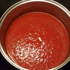 A picture of Plain Tomato Sauce.