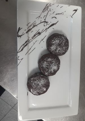 Una foto de Alfajores de chocolate