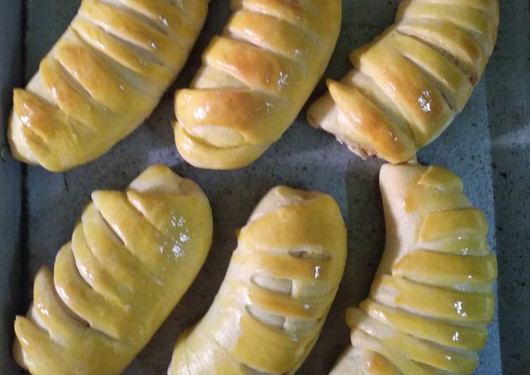 Resep 04.Roti Pisang Coklat yang Enak