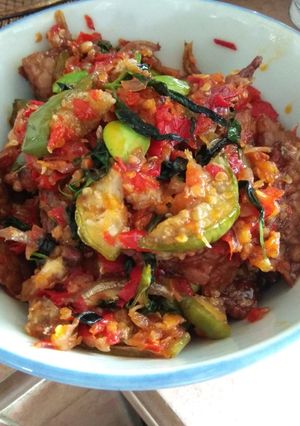Foto resep Terong kemangi Tumis sambal