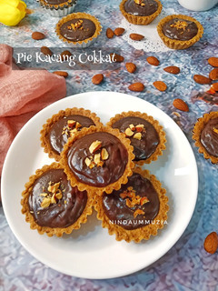 Foto resep Pie Kacang Coklat Renyah