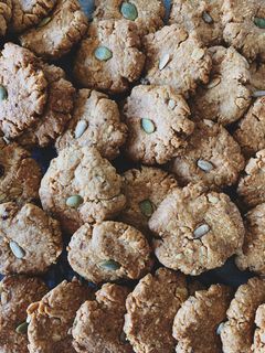 Foto resep Eggless Peanut butter Muesli cookies (oat cookies)