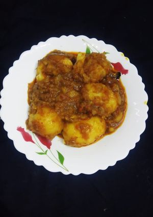 আলুর দম(alooe dum recipe in Bengali) রেসিপির প্রধান ছবি