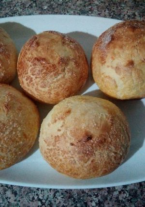 Une photo de La mona (brioche algérienne)