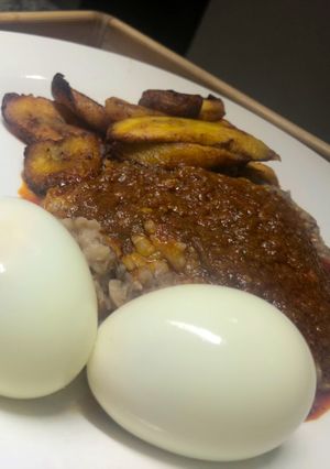 A picture of Beans and Bole sauce.