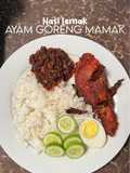 Nasi Lemak Ayam Goreng Mamak