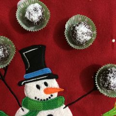 A picture of Chocolate Snow Balls! #authormarathon.