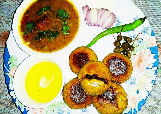 Baati with Panchkuti Dal