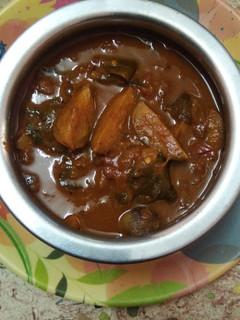 கத்திரிக்காய் காரக்குழம்பு செய்முறை முக்கிய புகைப்படம்