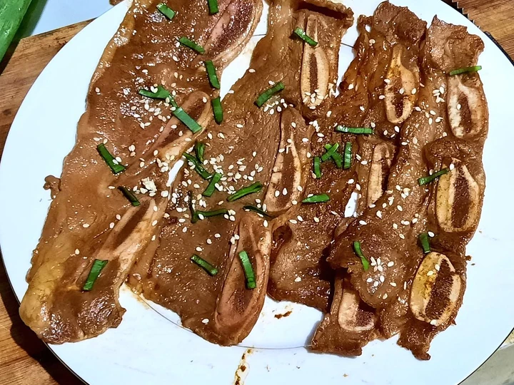 Langkah Gampang Menyiapkan Resep Galbi-gui (iga panggang ala Korea) yang Bisa Manjain Lidah