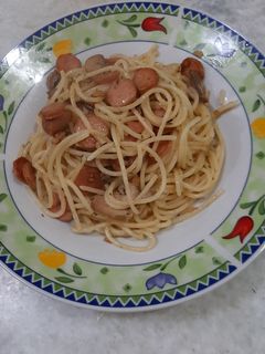 Foto resep Spaghetti aglio olio with sausage and mushroom