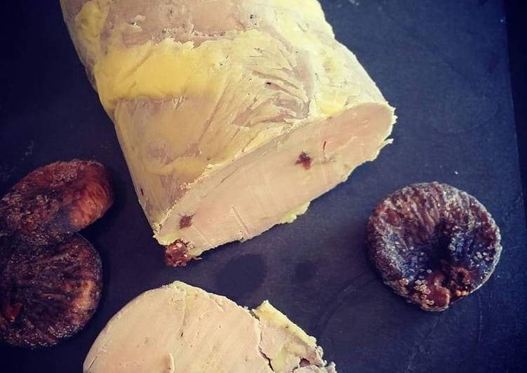 Comment Servir Foie gras aux figues cuit à la vapeur