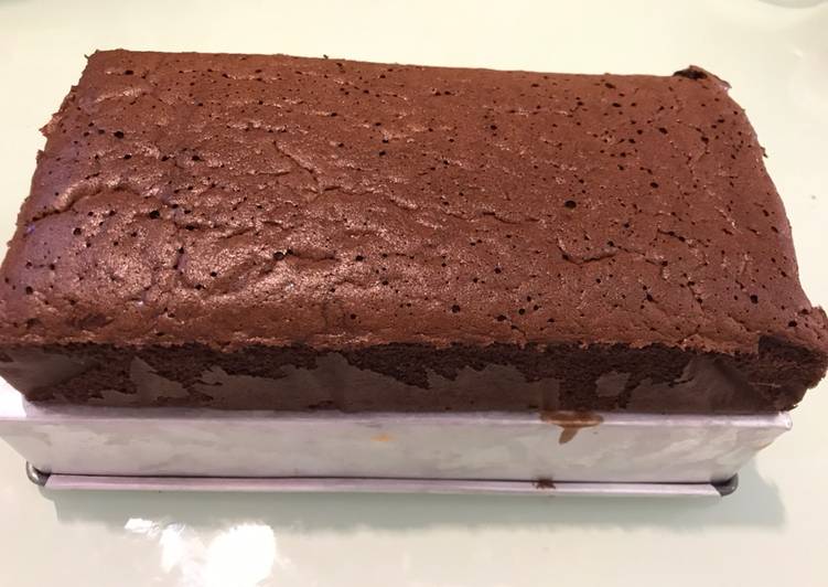 Langkah Mudah untuk Menyiapkan Sponge cake coklat, Sempurna