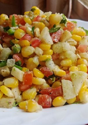 સ્વીટ કોર્ન સલાડ (Sweet Corn Salad Recipe In Gujarati) રેસીપી મુખ્ય ફોટો