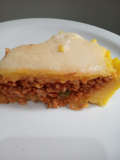 Una foto de Pastel de polenta y soja texturizada: vegana y sin gluten ! 🤩