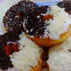 รูปของ Donat kentang