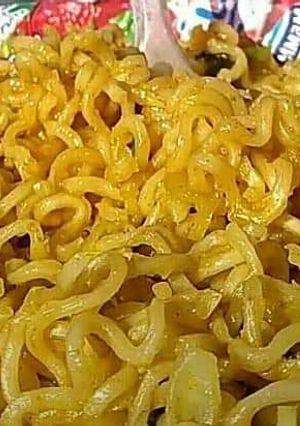 A picture of Boiled Maggi.