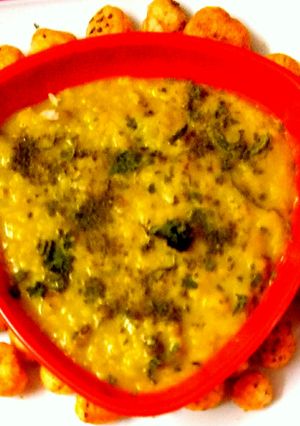A picture of Dalia Arhar dal khichdi.