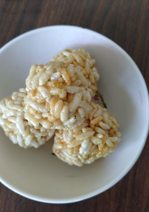મમરા ના લાડુ(Mamra ladoo Recipe in Gujarati) રેસીપી મુખ્ય ફોટો