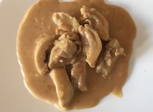 Foto principal de Contramuslos de pollo con salsa de crema de orujo