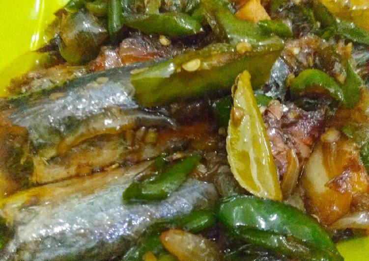 Ikan cue bumbu kecap pedas