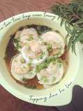Đậu hủ tôm tươi hấp nước tương topping đậu hà lan