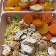 A picture of Grilled Chicken Orzo Fiesta Bento box.
