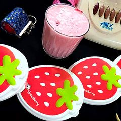 A picture of Coconut Strawberry smoothie.