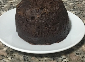 Una foto de Torta de chocolate en microondas