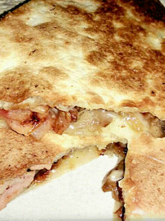Una foto de Sincronizada de bacon y champiñones