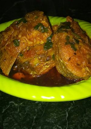 रोहू फिश करी (Rohu fish Curry recipe in hindi) रेसिपी मुख्य फोटो