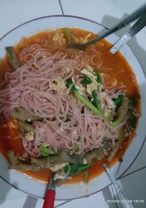 Foto resep Seblak ceker mie pink buah naga