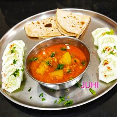 A picture of Bottle Gourd Curry.